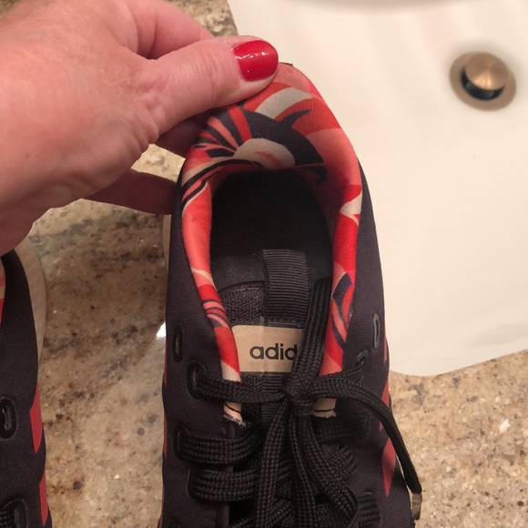 SALE!!! Adidas Athletic Shoes Cloudform Pure Motion - Picture 6 of 11